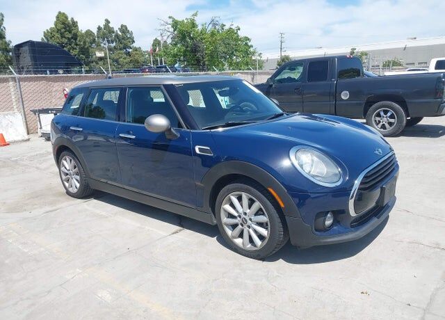 2016 MINI Clubman