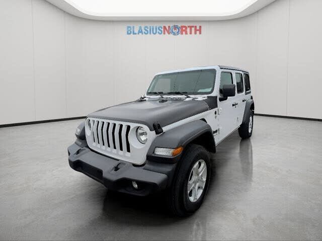 2022 JEEP Wrangler
