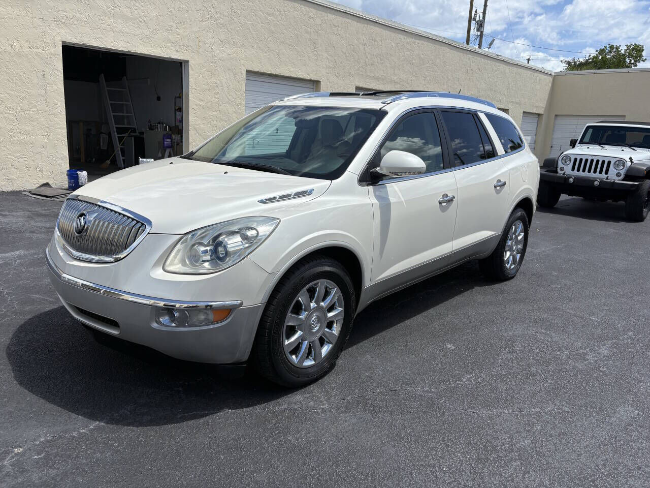 2011 BUICK Enclave