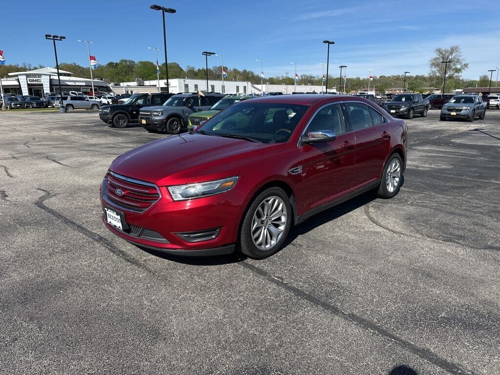 2017 FORD Taurus