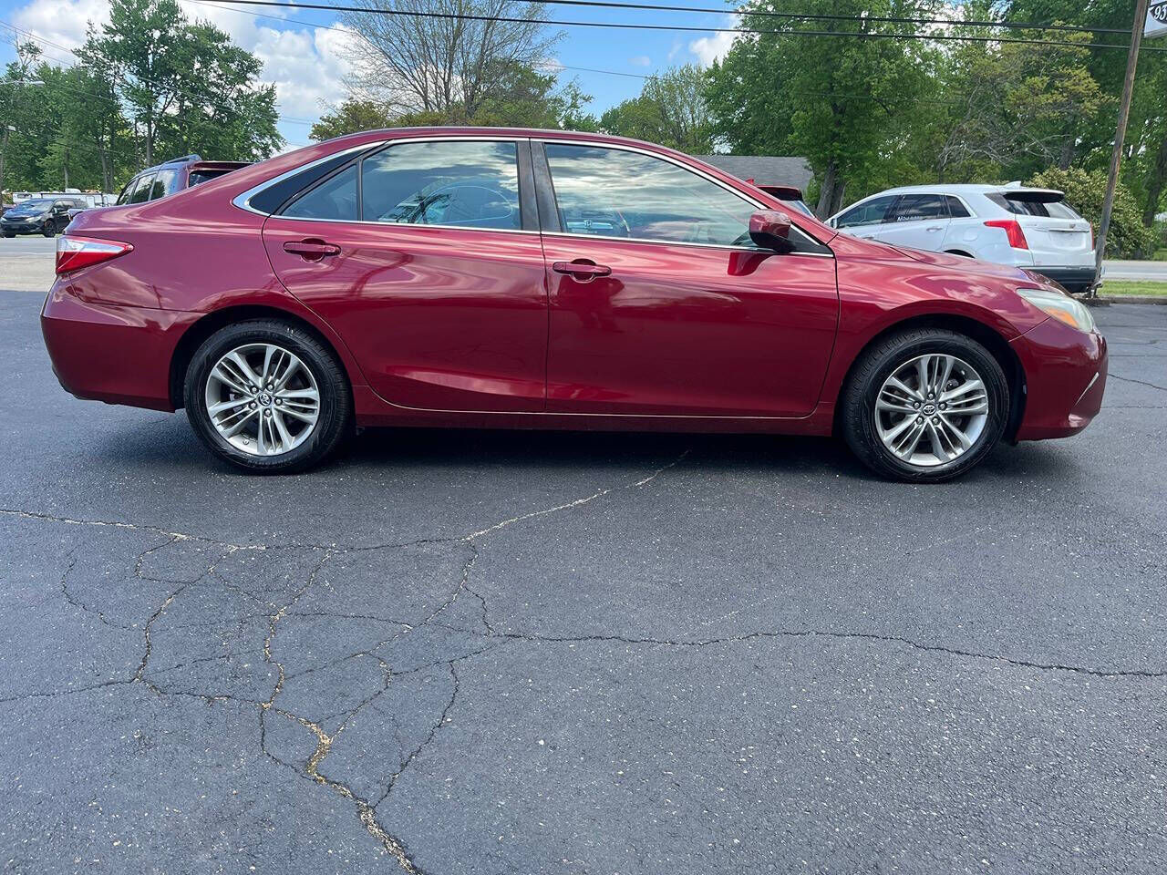 2017 TOYOTA Camry