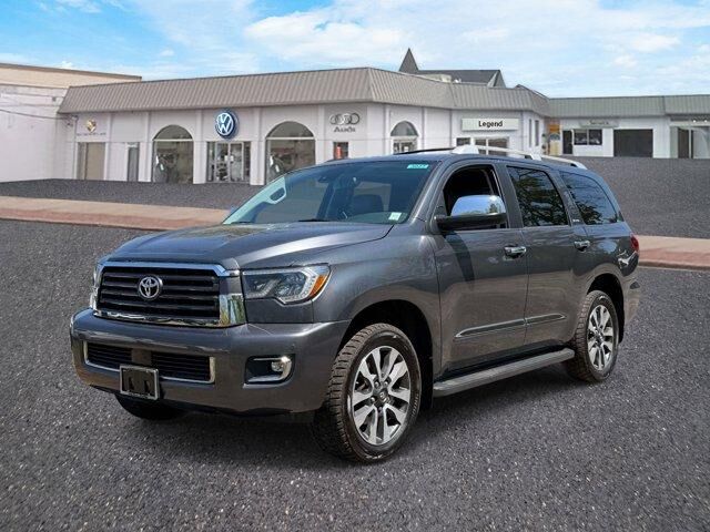 2020 TOYOTA Sequoia