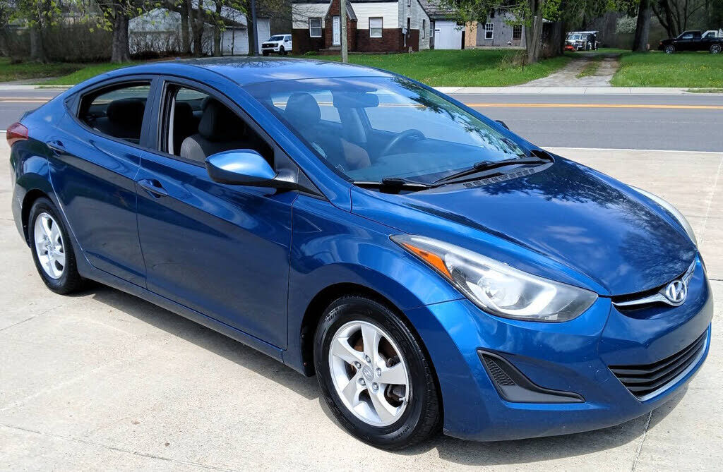 2014 HYUNDAI Elantra