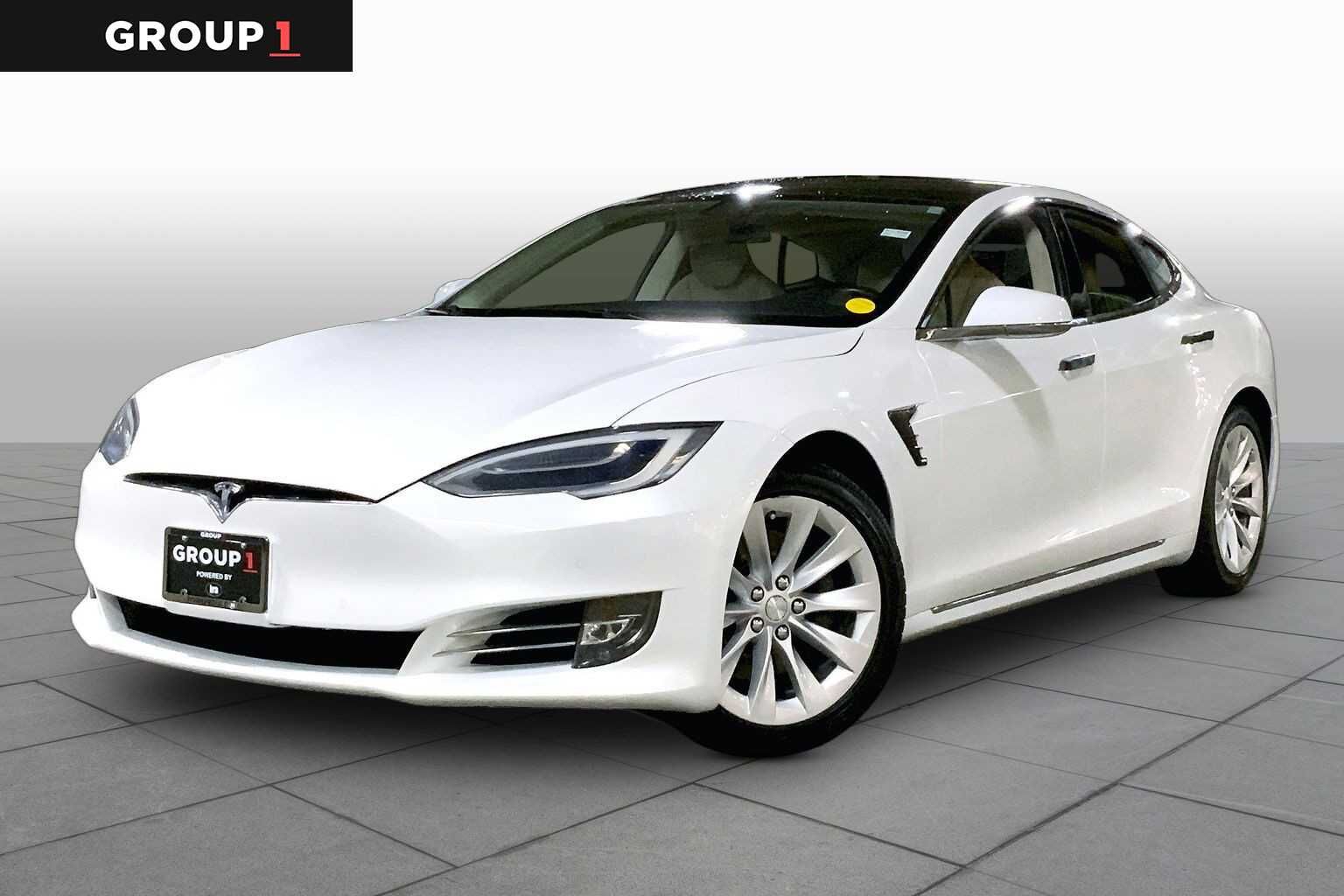 2017 TESLA Model S