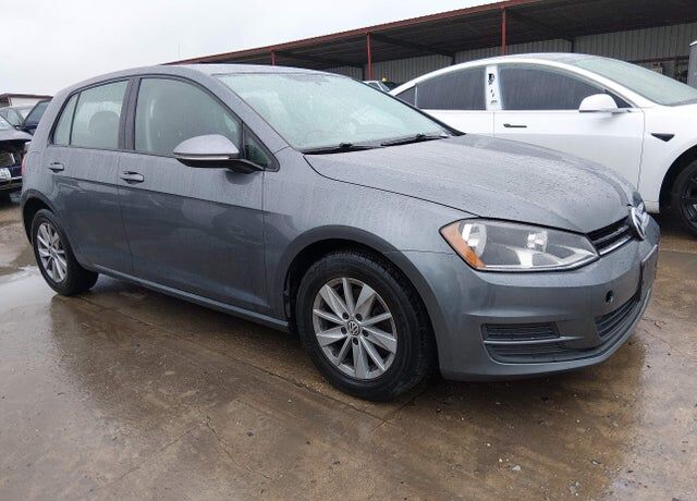 2016 VOLKSWAGEN Golf