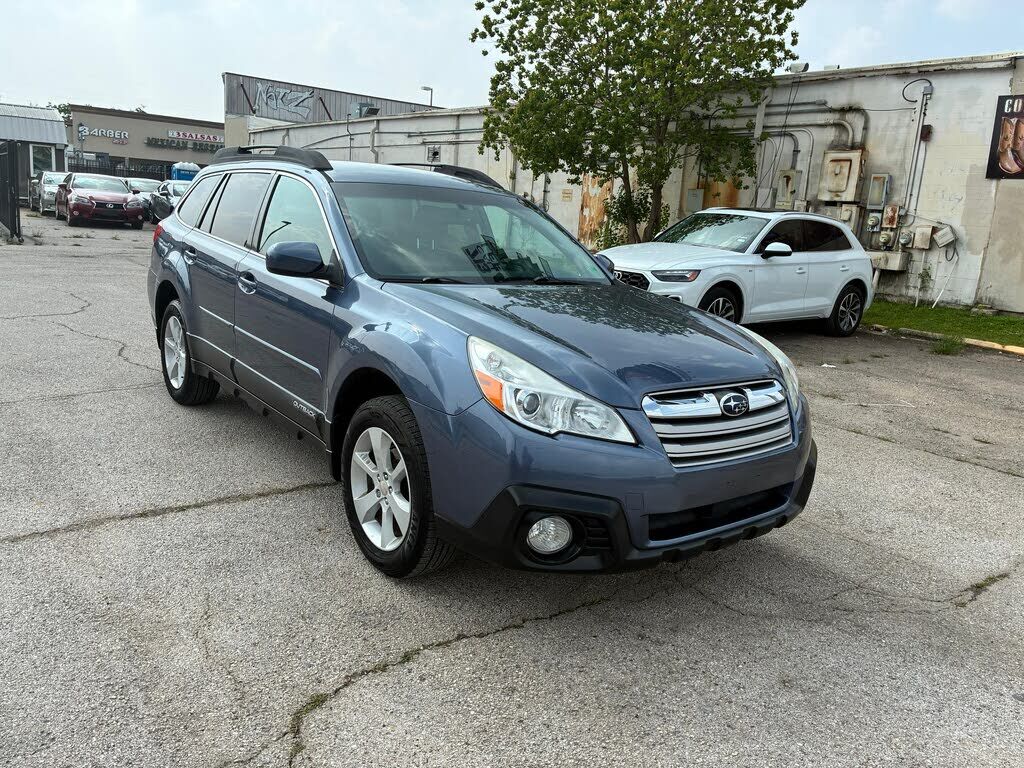2014 SUBARU Outback