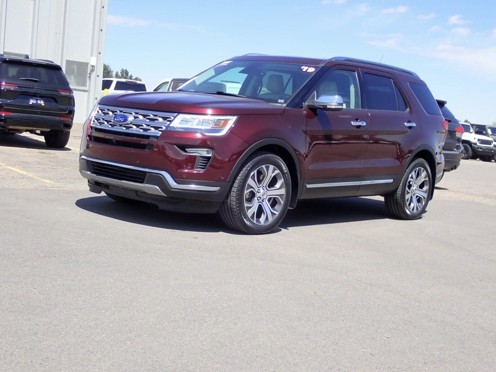 2019 FORD Explorer