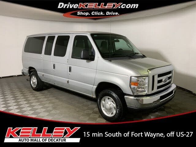 2010 FORD E-350