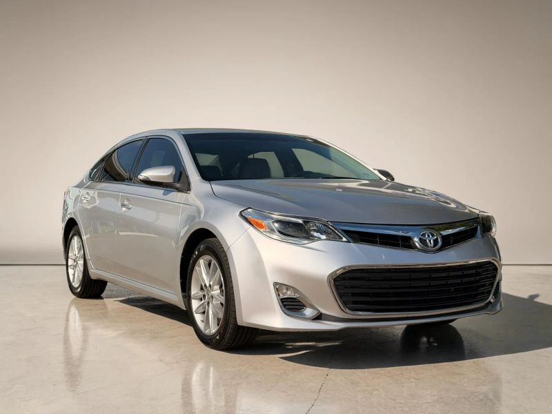 2014 TOYOTA Avalon