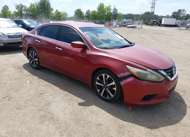 2017 NISSAN Altima