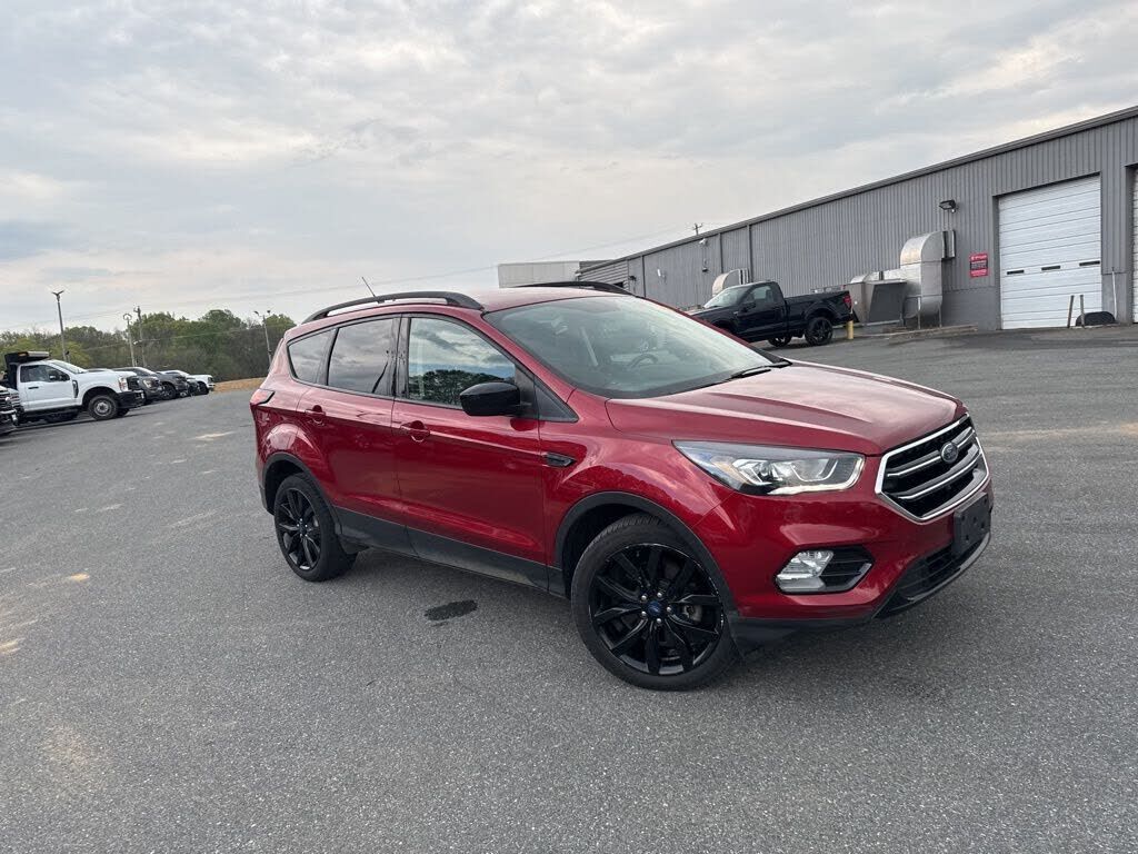 2019 FORD Escape