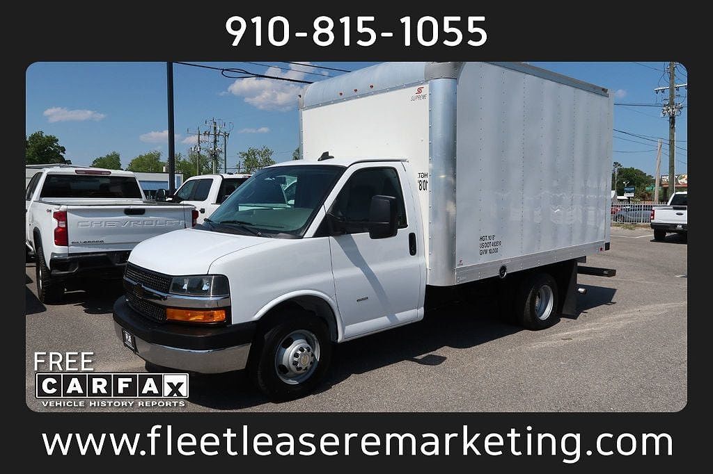 2019 CHEVROLET Express