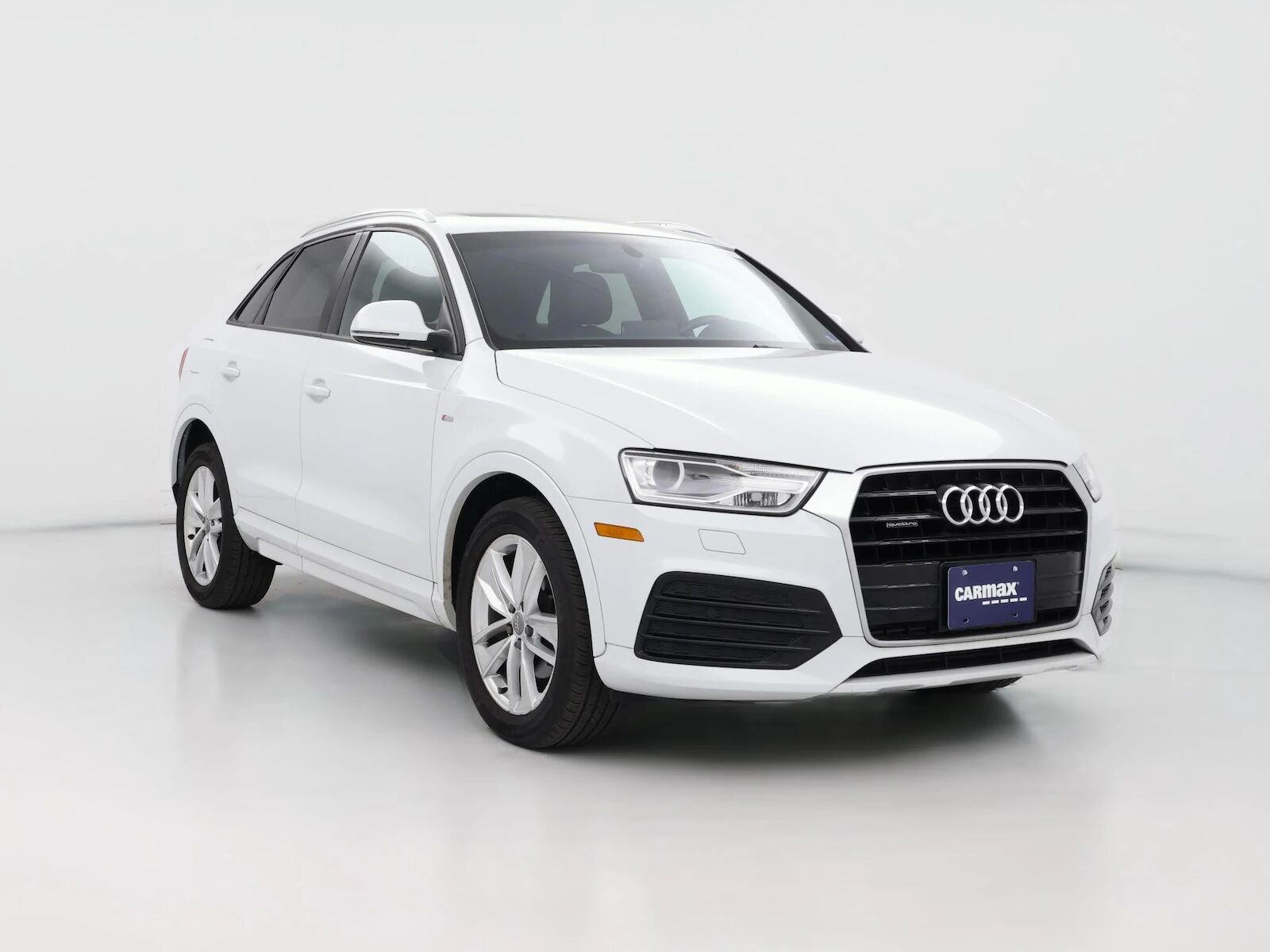 2018 AUDI Q3