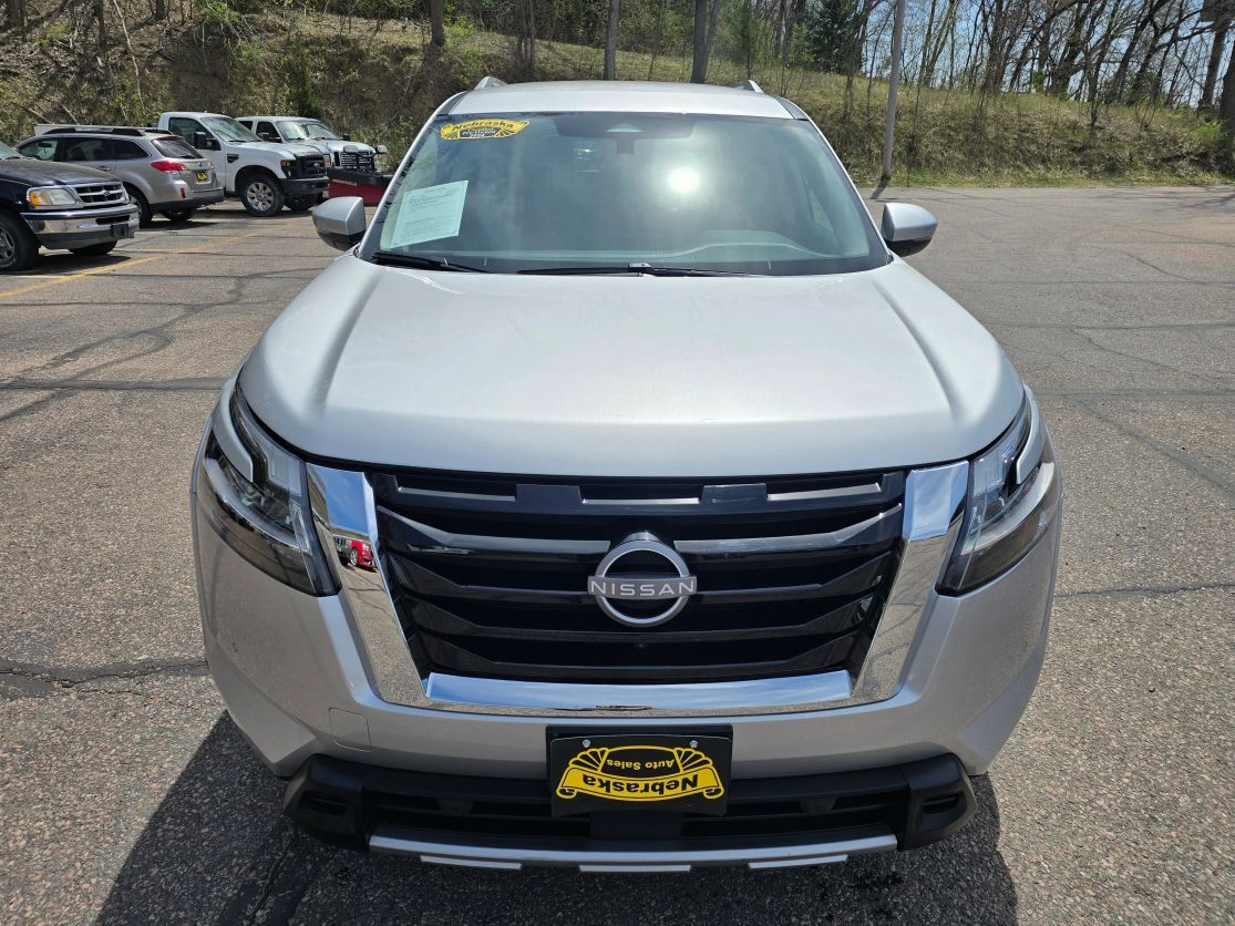 2024 NISSAN Pathfinder
