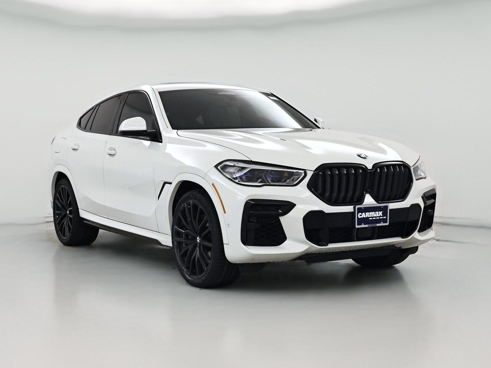 2023 BMW X6