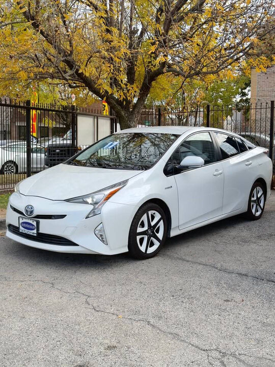 2017 TOYOTA PRIUS