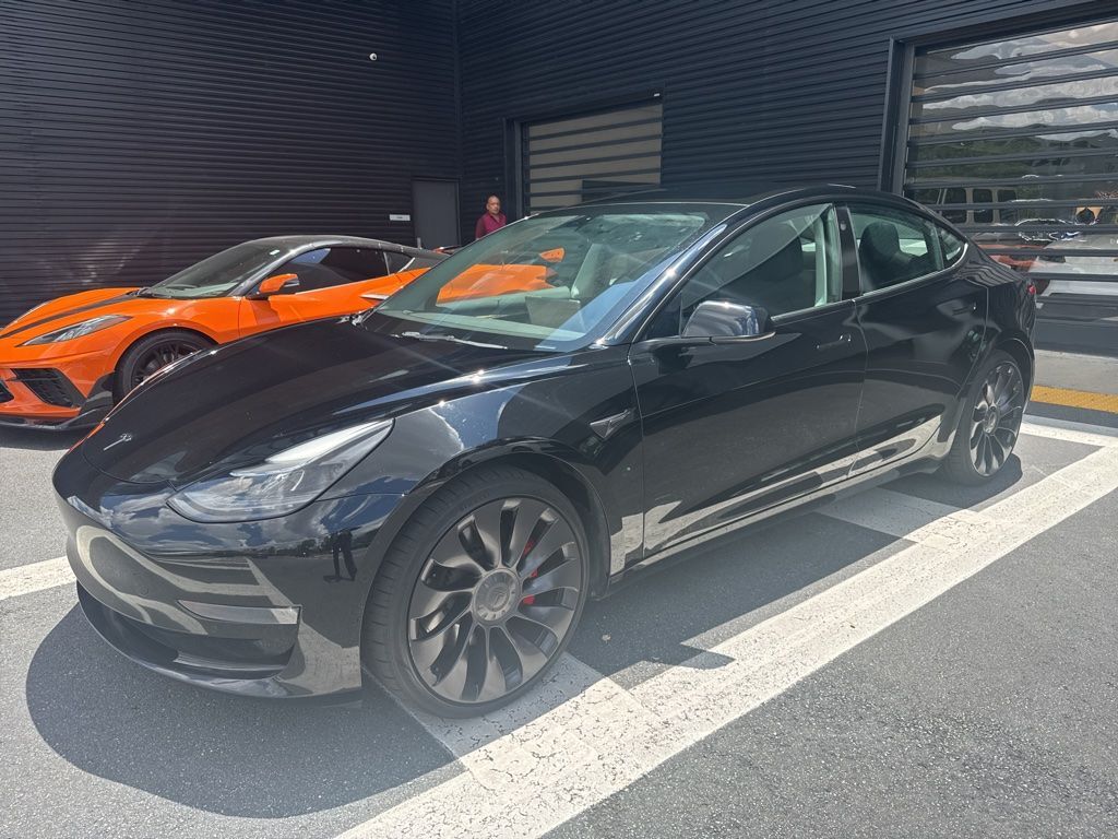 2022 TESLA Model 3