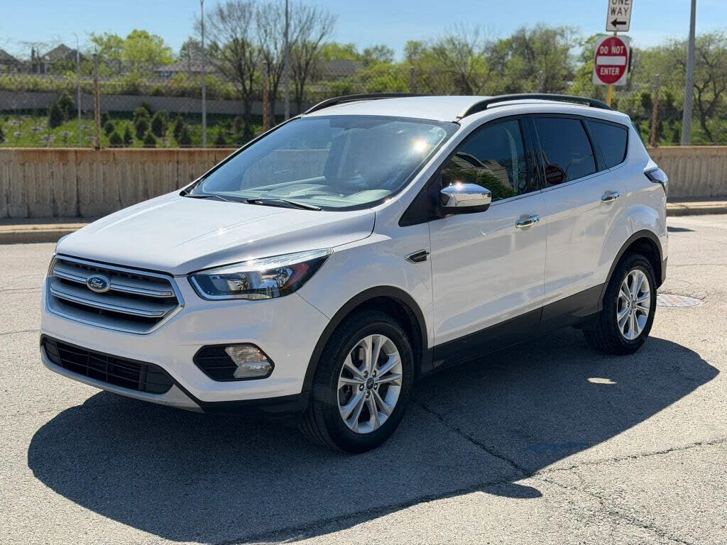 2018 FORD Escape