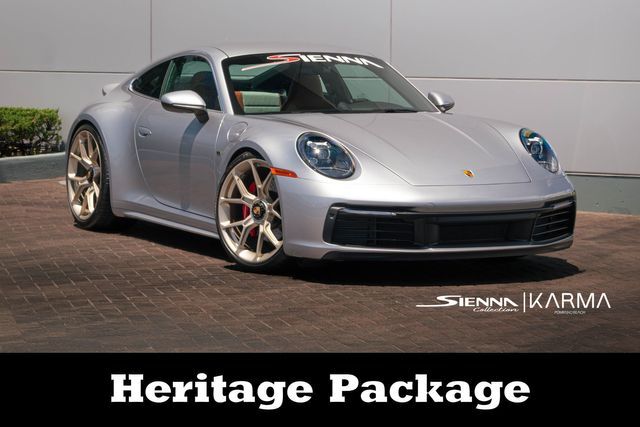 2024 PORSCHE 911