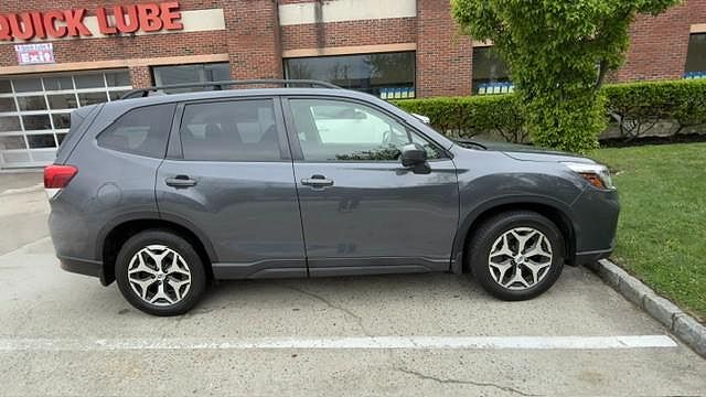 2020 SUBARU Forester
