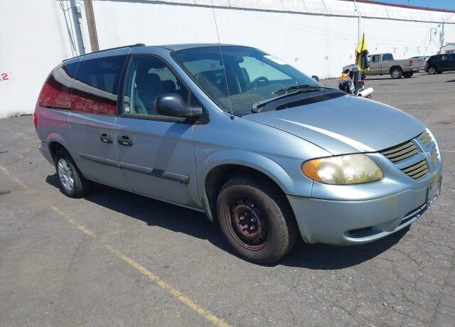 2005 DODGE Caravan