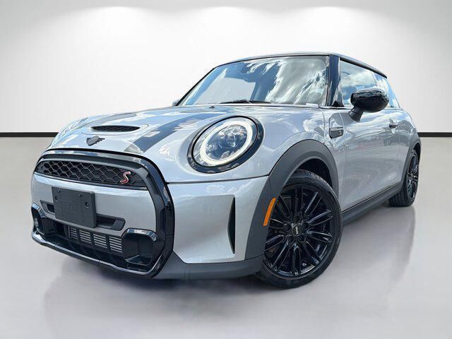 2024 MINI Hardtop