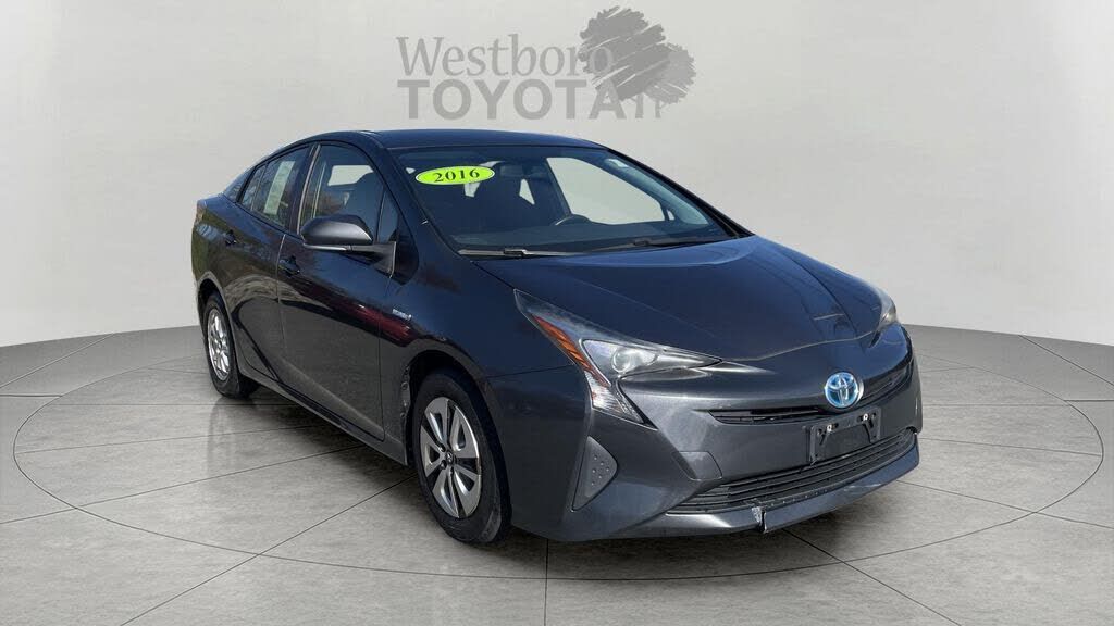 2016 TOYOTA PRIUS