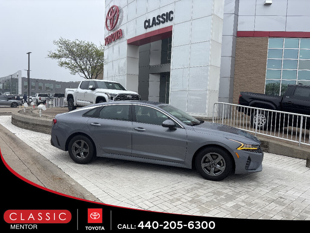 2022 KIA K5