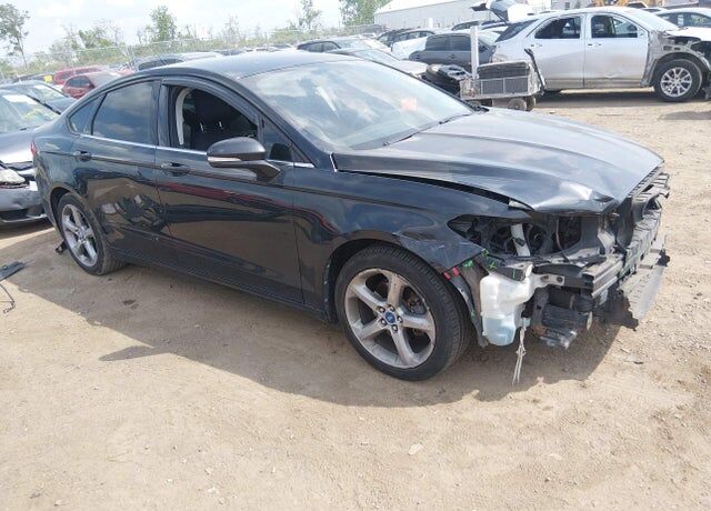 2013 FORD Fusion
