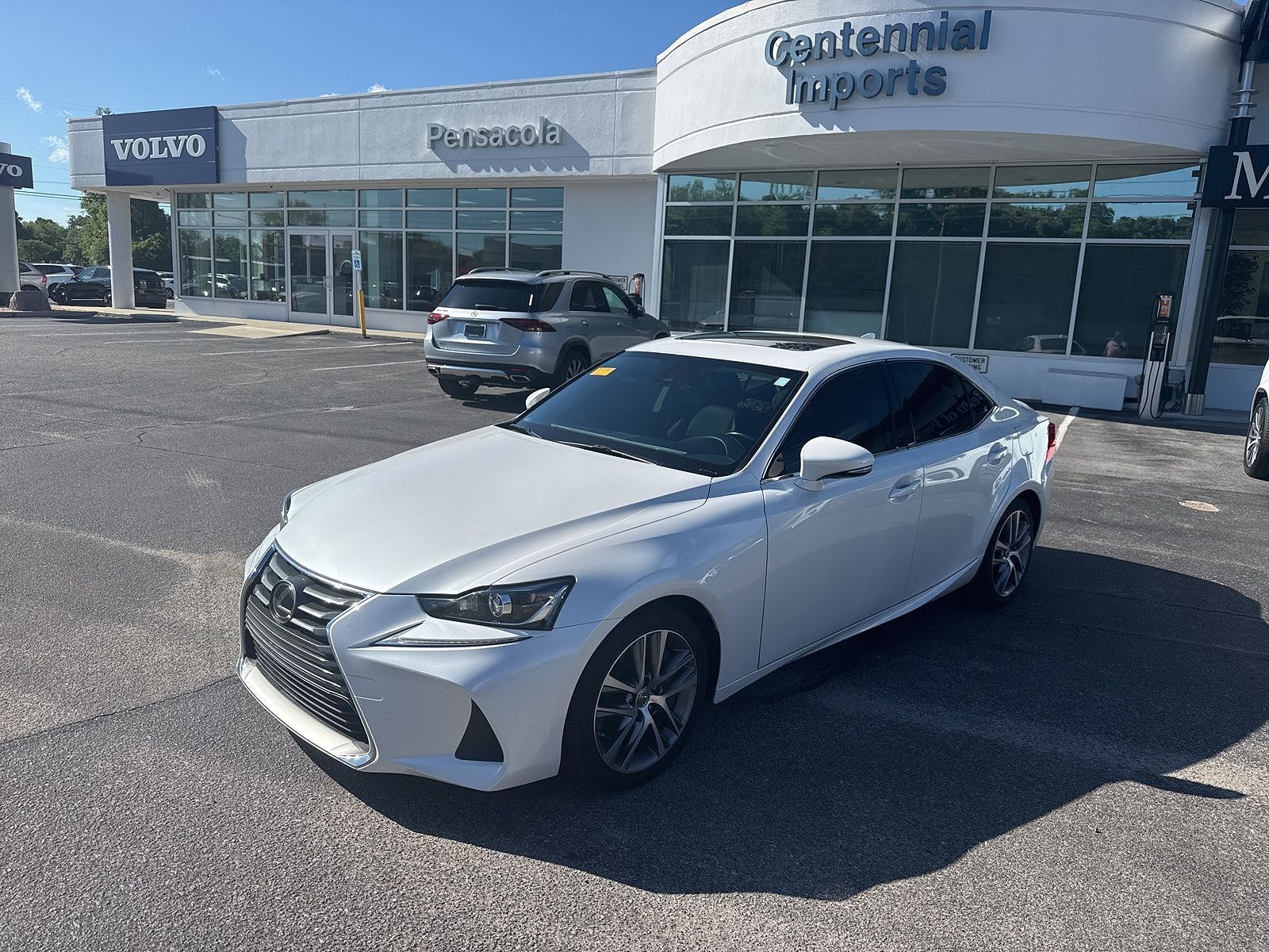 2018 LEXUS IS