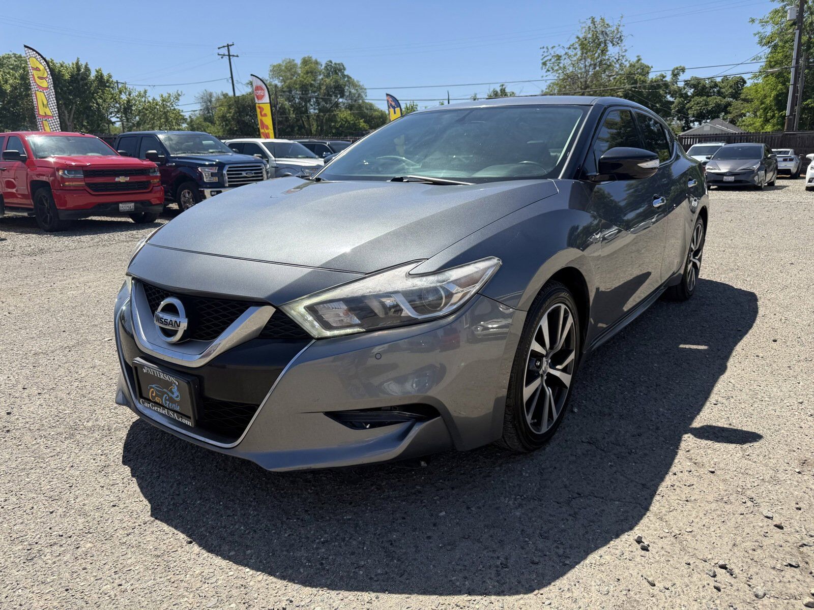 2017 NISSAN Maxima