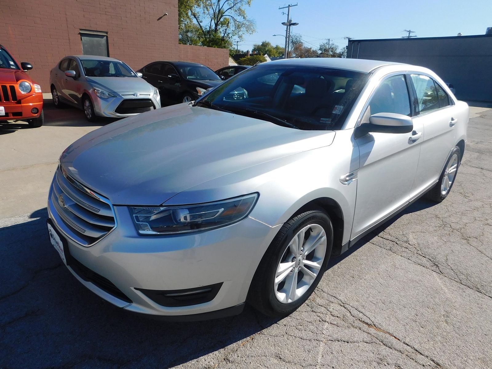 2016 FORD Taurus
