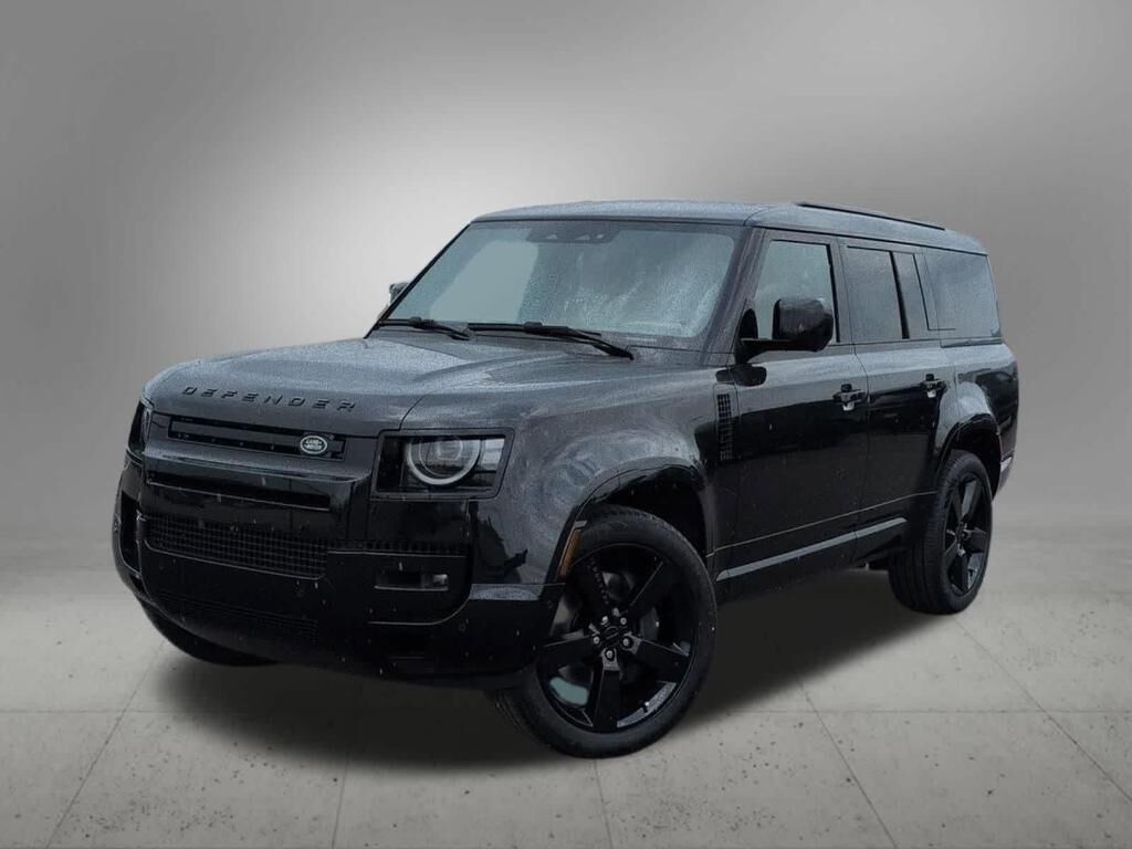 2026 LAND ROVER Defender