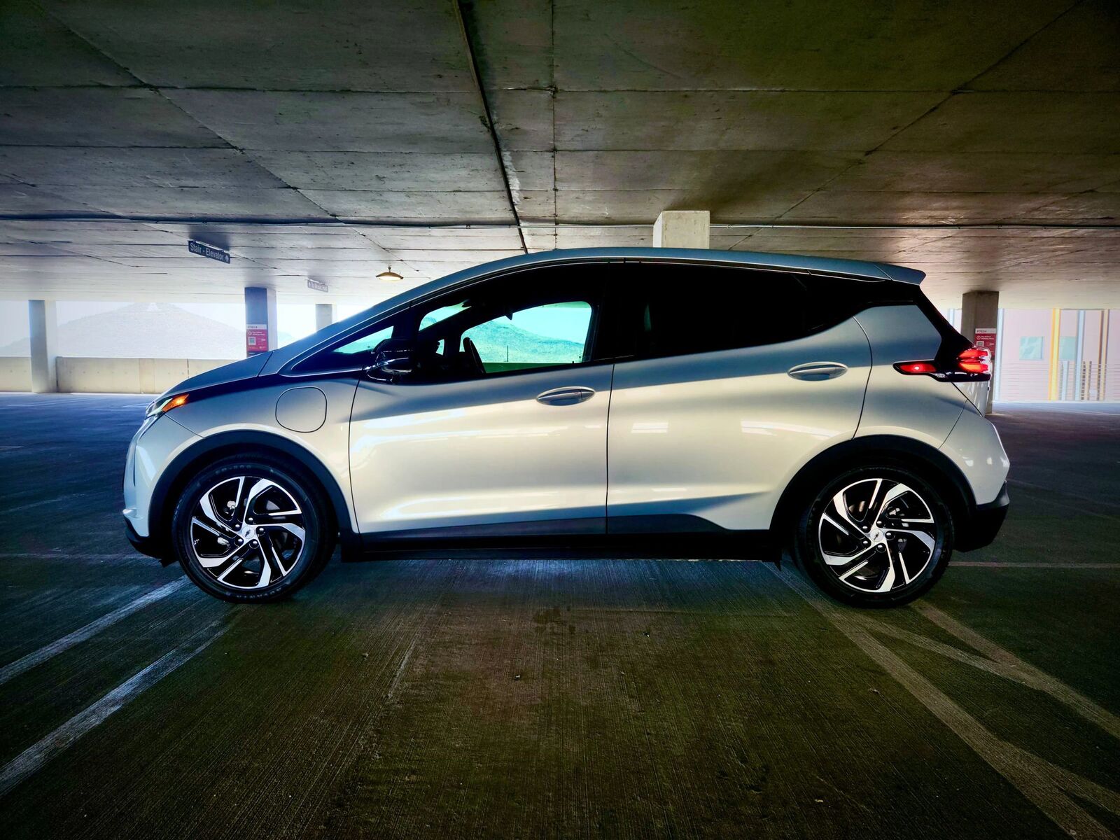 2023 CHEVROLET Bolt EV