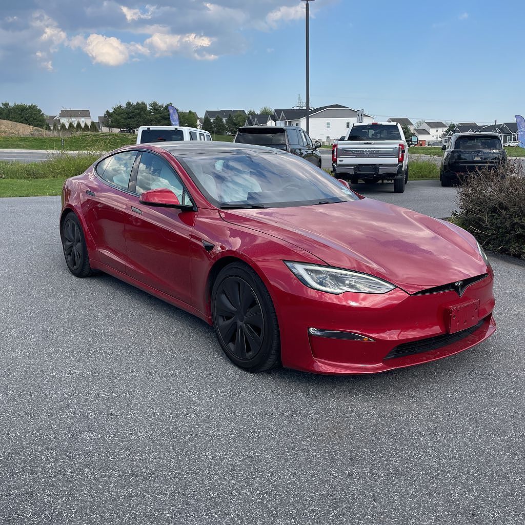 2022 TESLA Model S