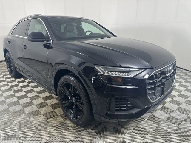 2021 AUDI Q8