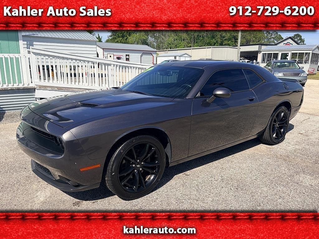 2017 DODGE Challenger