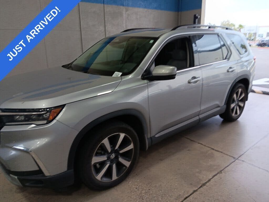 2023 HONDA Pilot