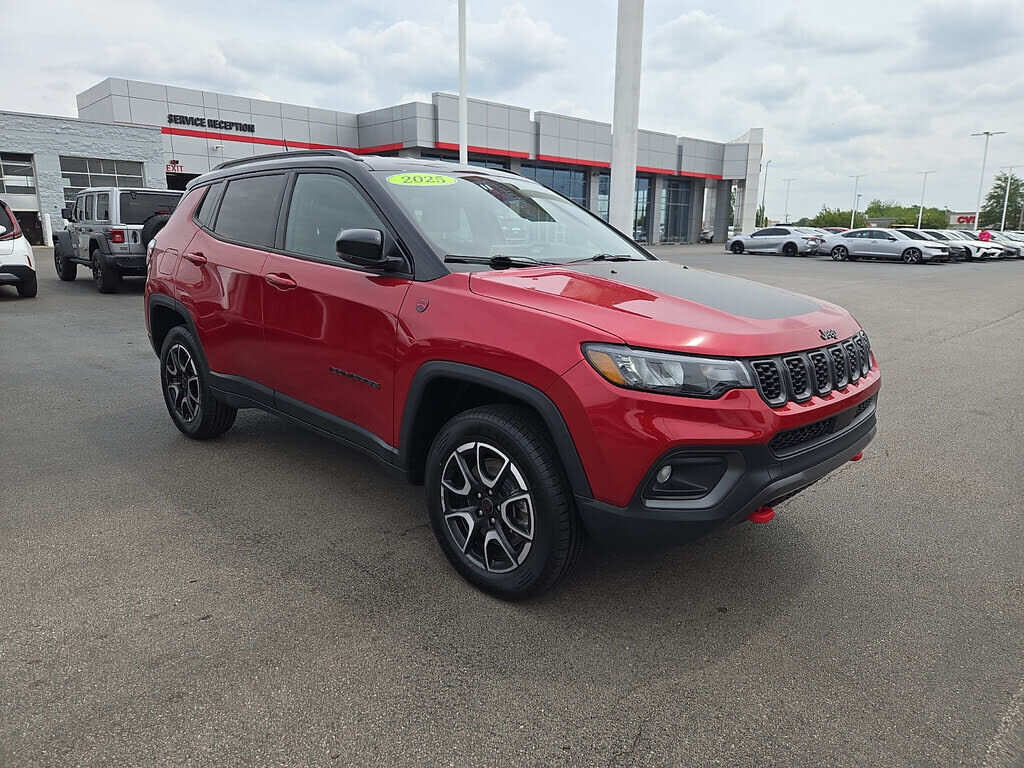 2025 JEEP Compass