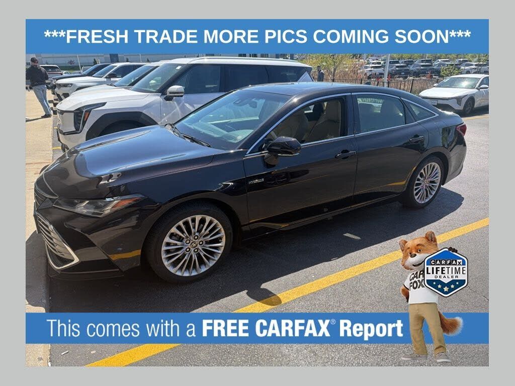 2020 TOYOTA Avalon