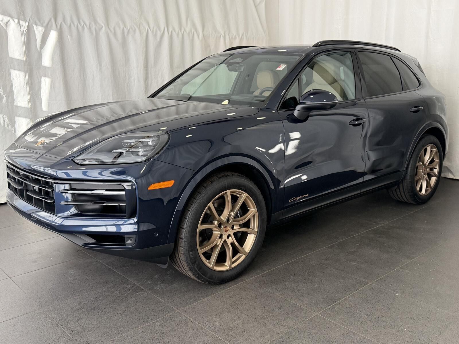 2026 PORSCHE Cayenne