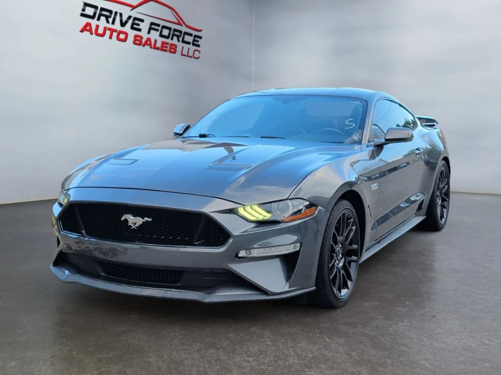 2019 FORD Mustang