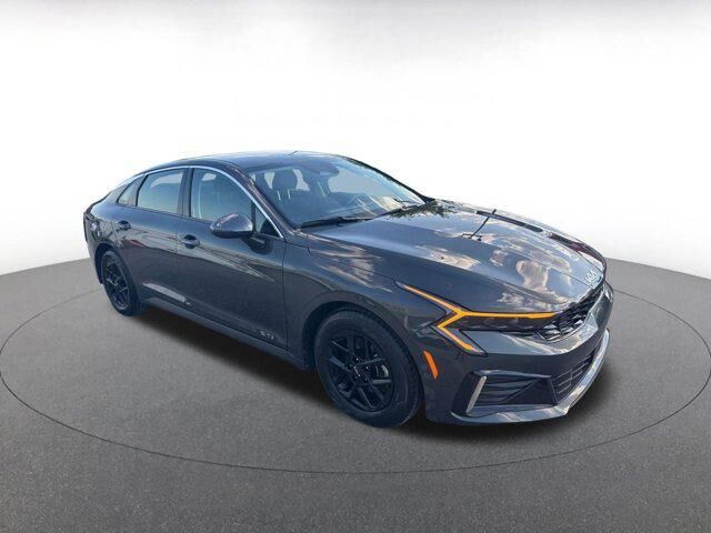 2025 KIA K5