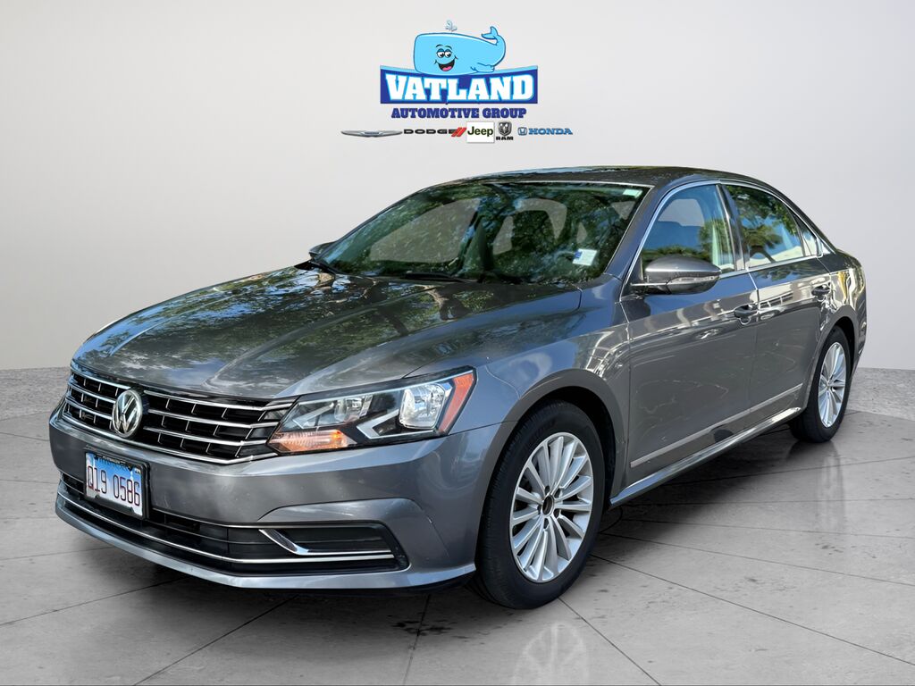 2016 VOLKSWAGEN Passat