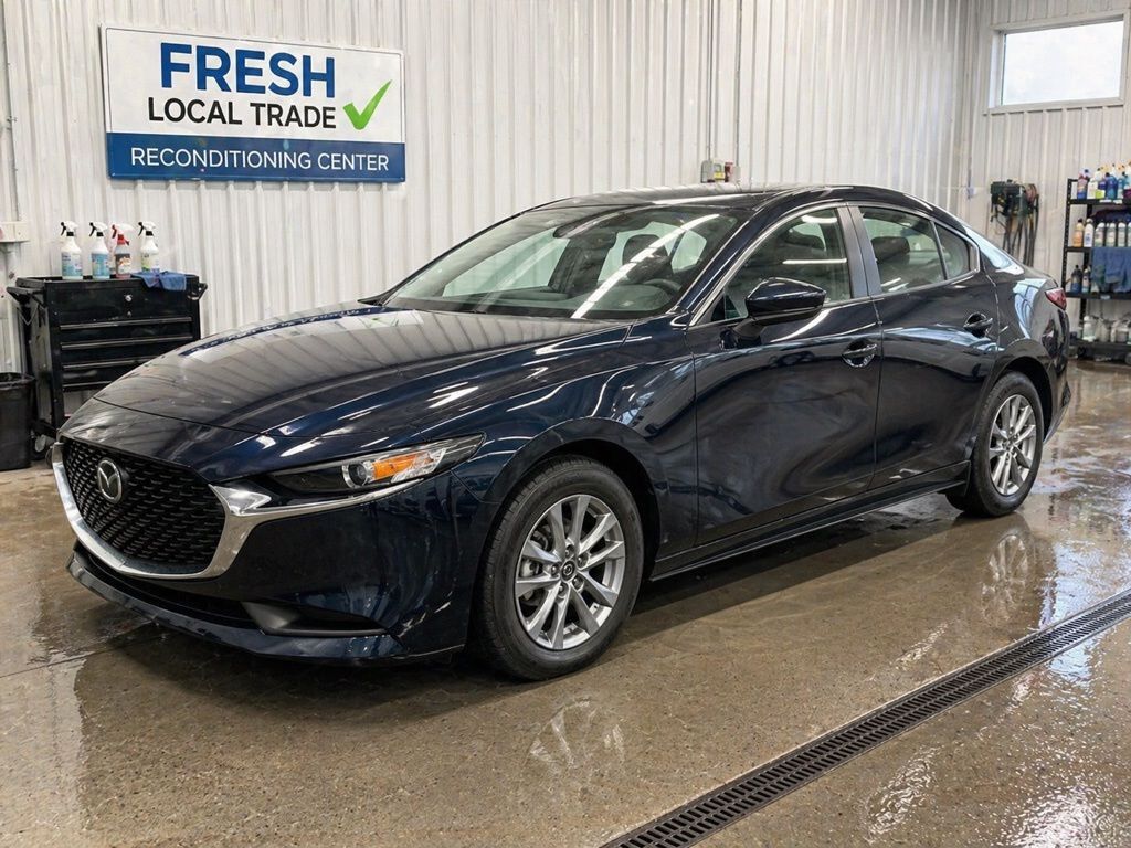 2024 MAZDA Mazda3