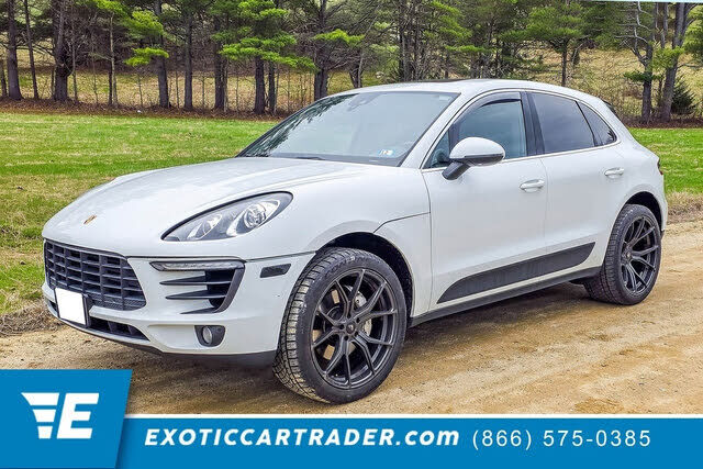 2017 PORSCHE Macan
