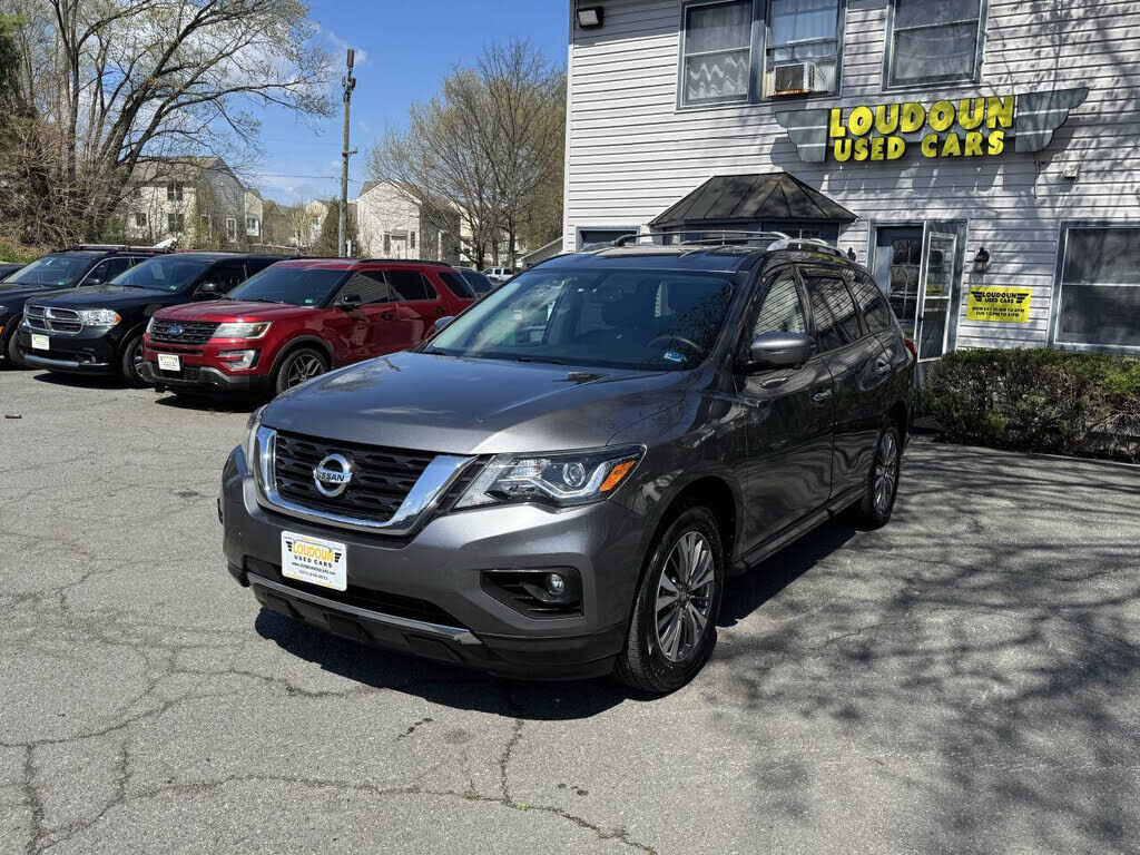 2019 NISSAN Pathfinder