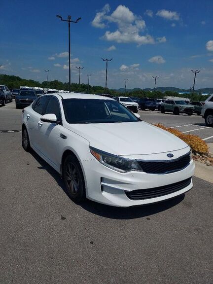 2018 KIA Optima