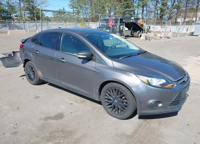 2013 FORD Focus