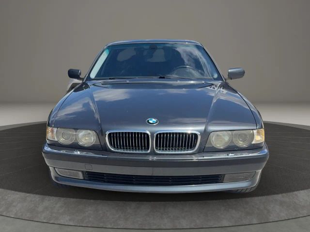 2001 BMW 7 Series